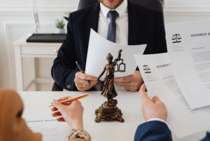 divorce lawyer